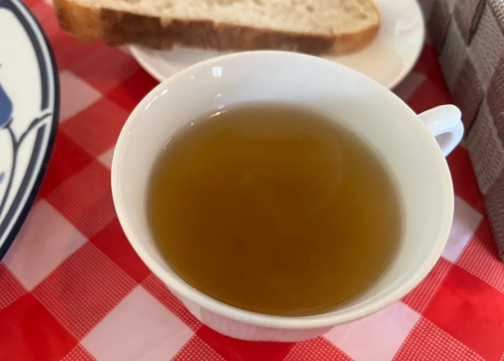 君津駅北口近くの坂田大通り沿いにある「cafe Cheerful」。