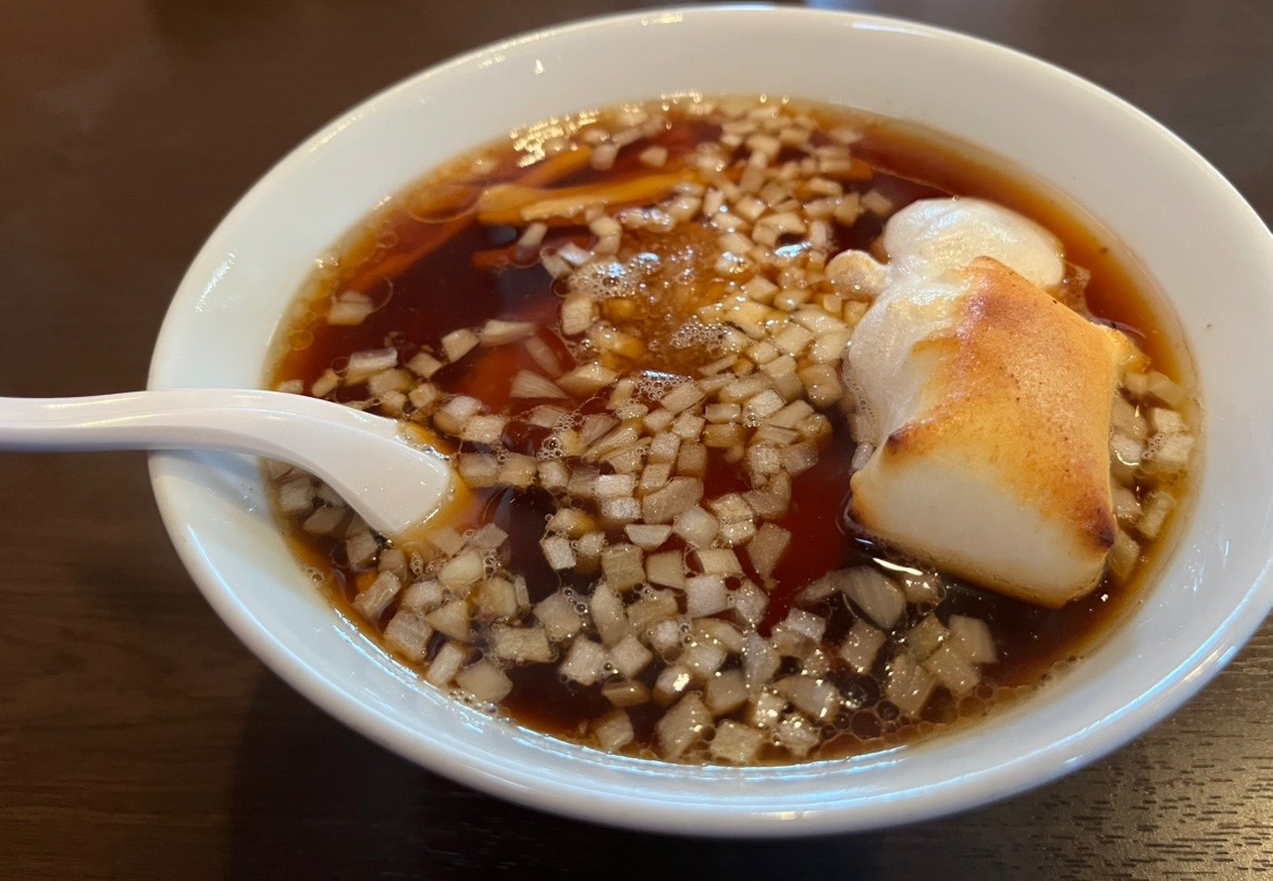 西いやさか通り沿いにあるラーメン屋さん「和田くん家」